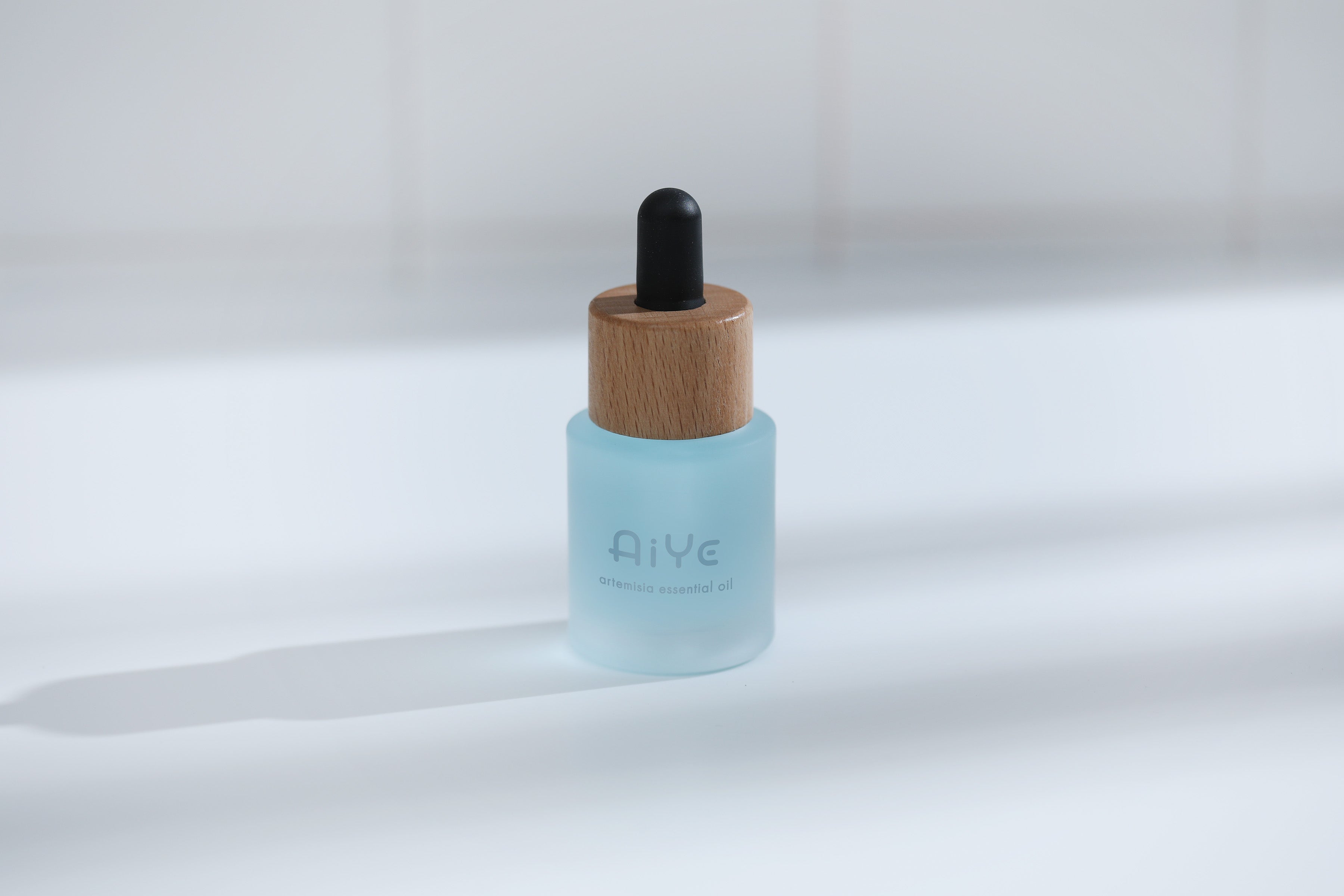 AiYe (アイエ)超分子ヨモギエッセンシャルオイル 20ml